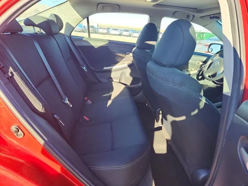 2013 TOYOTA COROLLA S  
