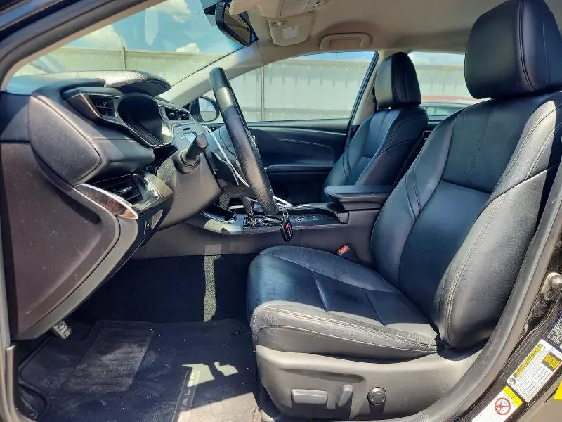 2016 TOYOTA AVALON XLE  