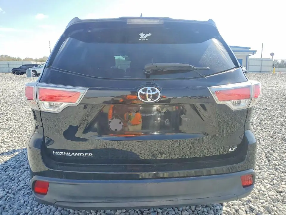 2015 TOYOTA HIGHLANDER LE PLUS  