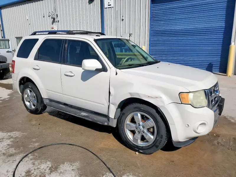 2010 FORD ESCAPE LIMITED  