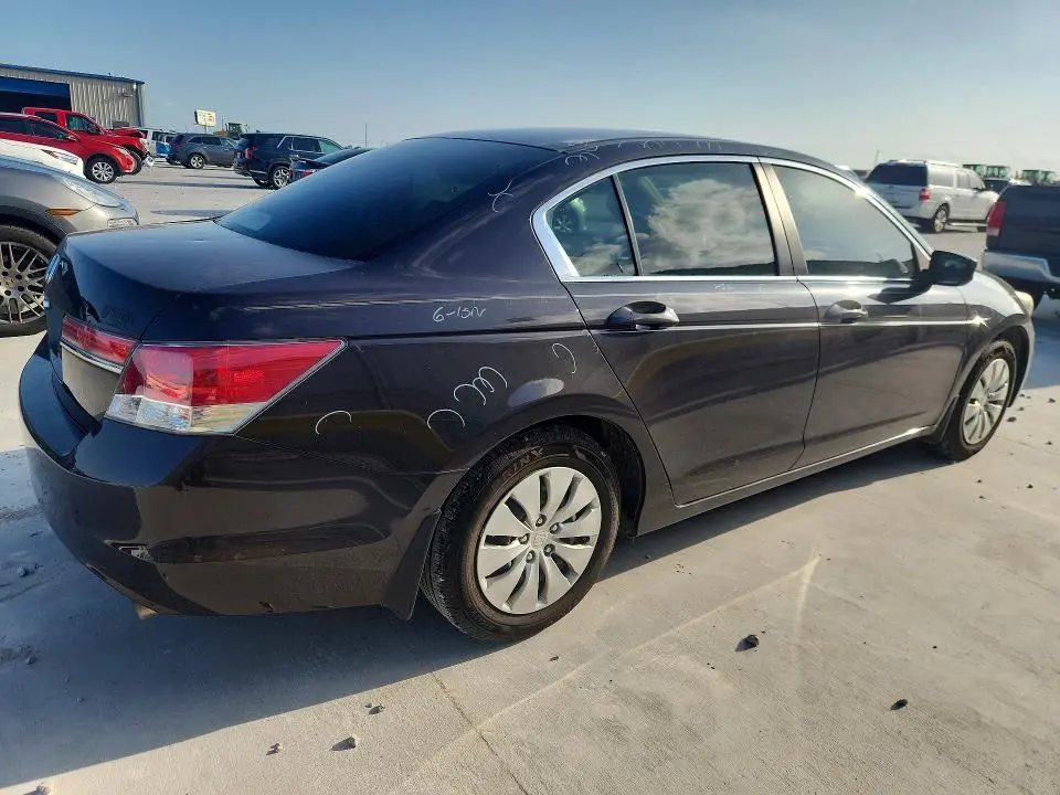 2012 HONDA ACCORD LX  