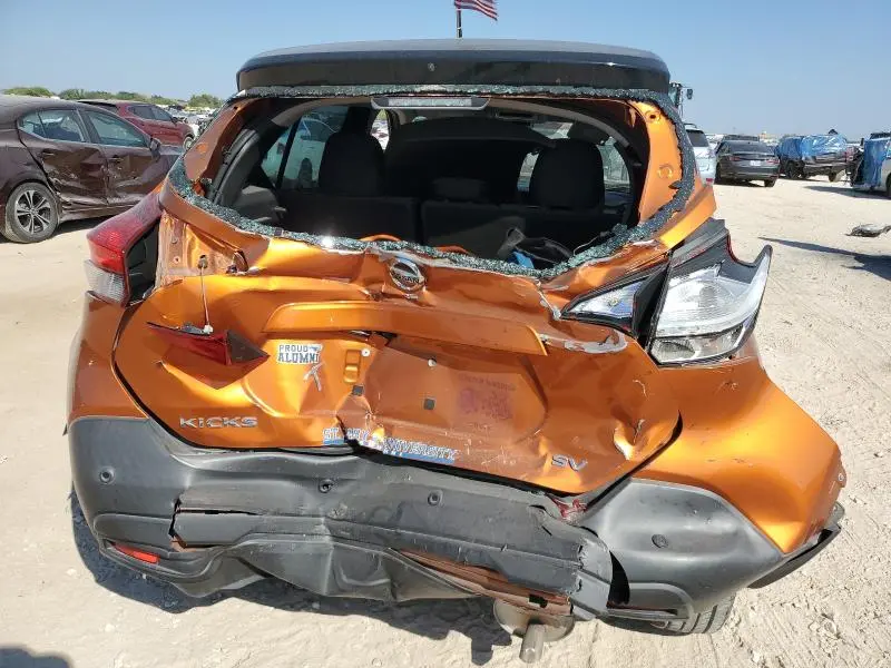 2020 NISSAN KICKS SV  