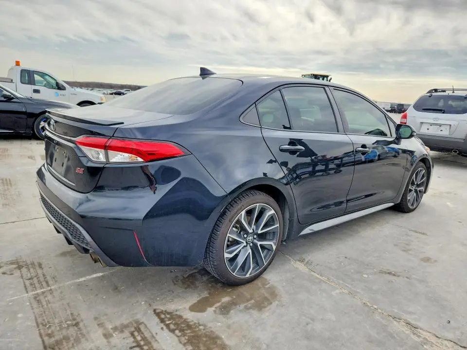 2022 TOYOTA COROLLA SE  