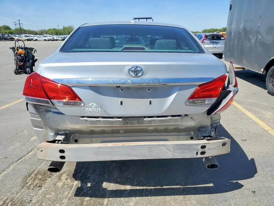 2011 TOYOTA AVALON BASE  