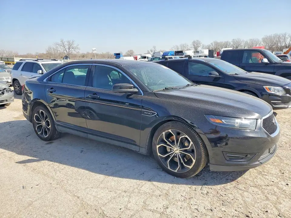 2016 FORD TAURUS SHO  