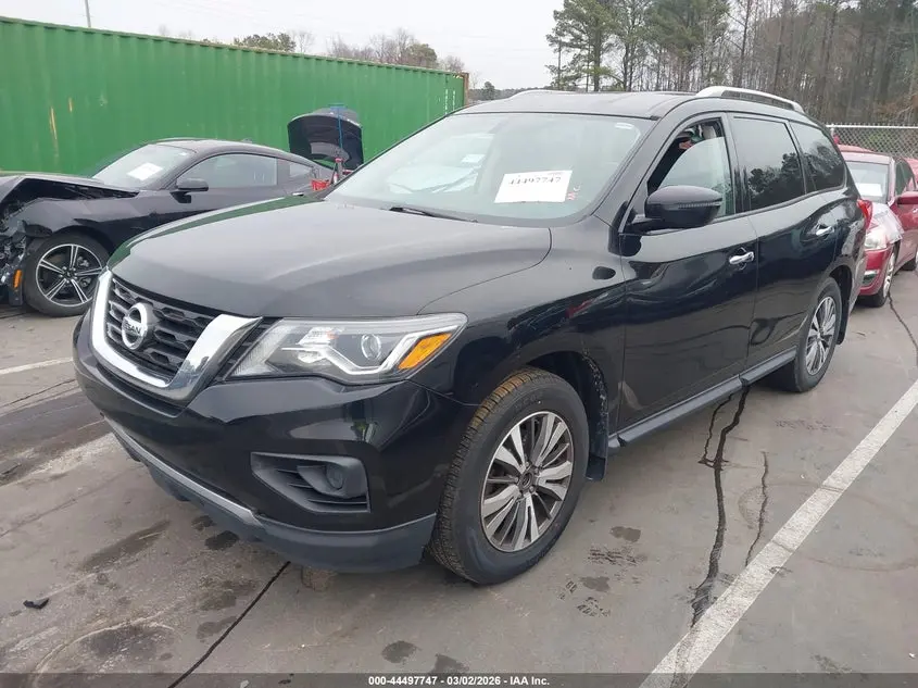 2017 NISSAN PATHFINDER S