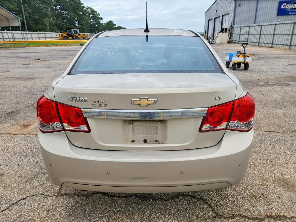2011 CHEVROLET CRUZE LT  