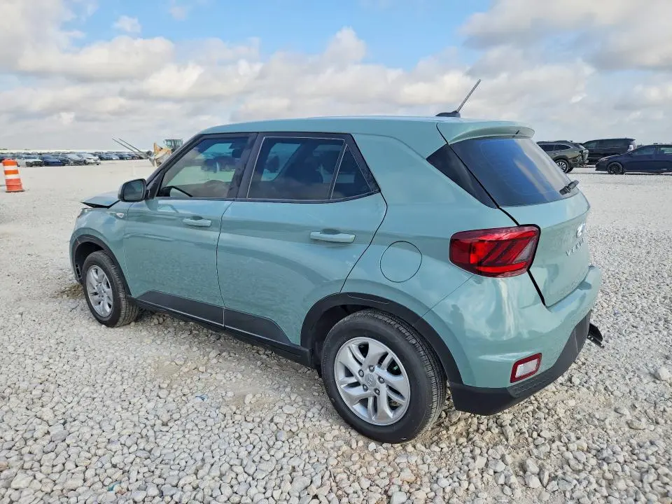2026 HYUNDAI VENUE SE  