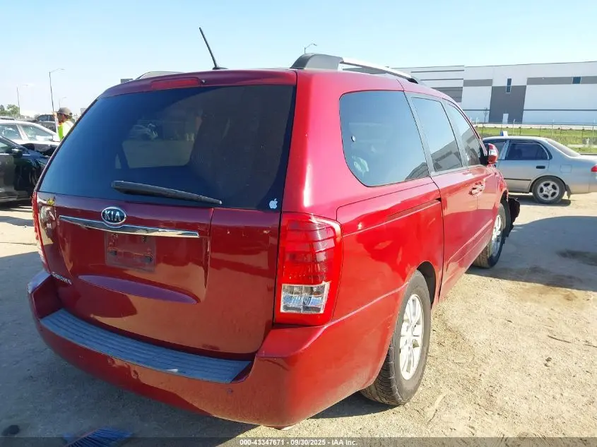 2011 KIA SEDONA LX