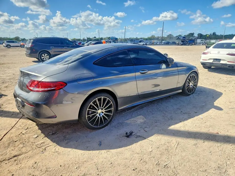 2017 MERCEDES-BENZ C 300  