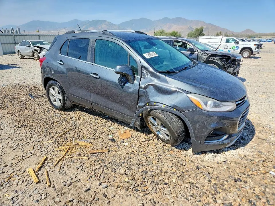 2017 CHEVROLET TRAX 1LT  