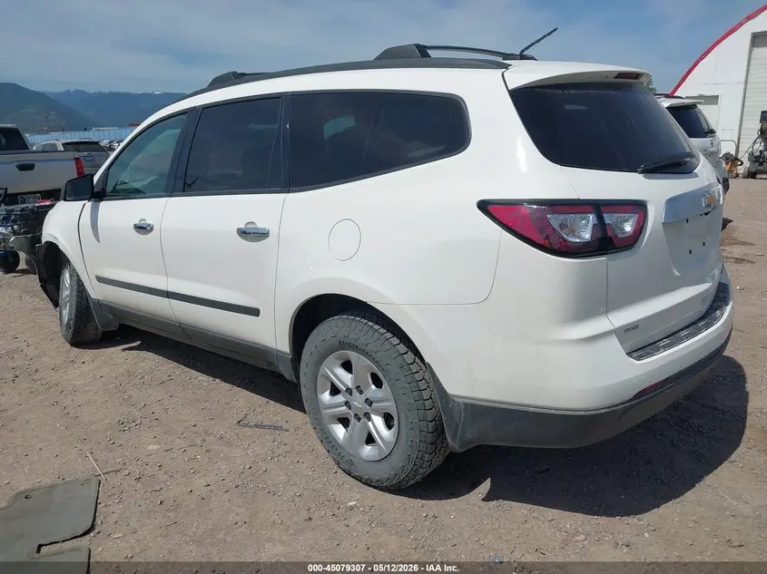 2014 CHEVROLET TRAVERSE LS