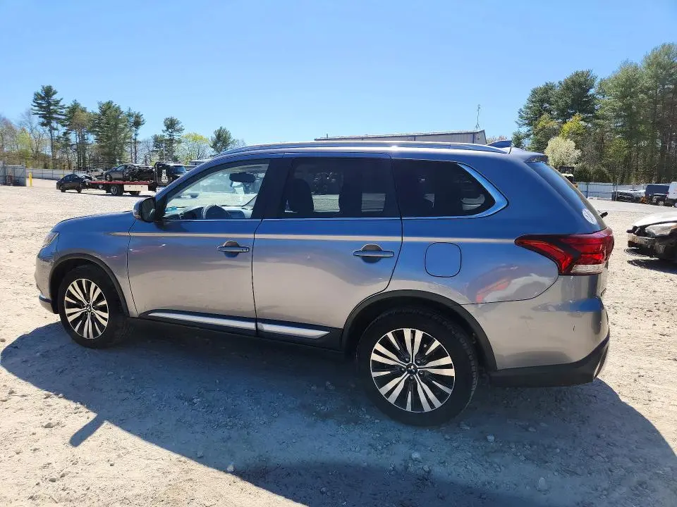 2019 MITSUBISHI OUTLANDER SE  