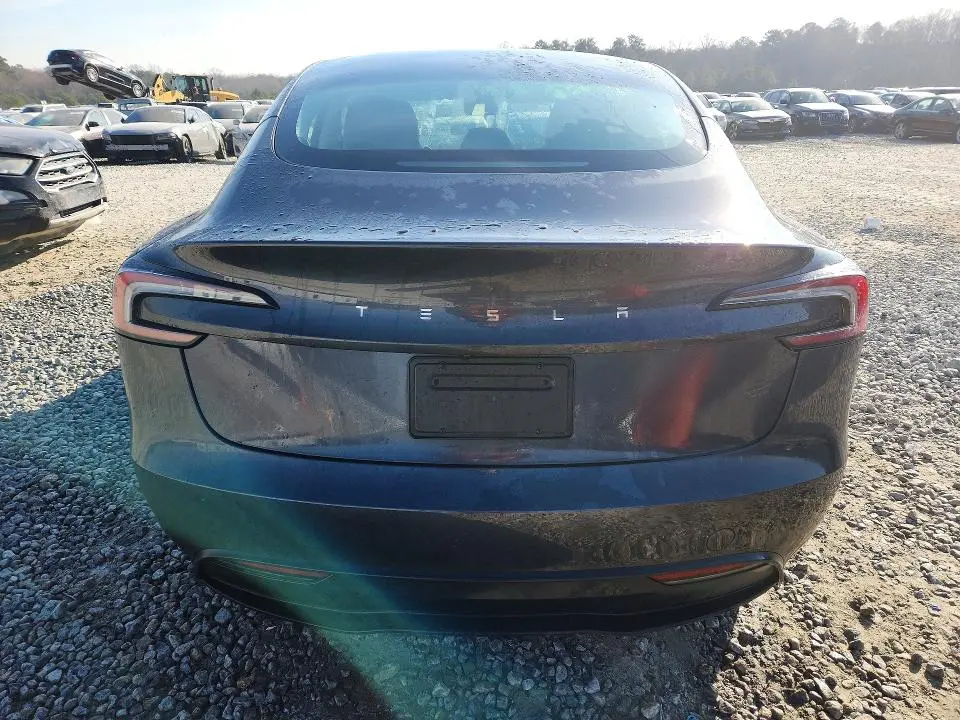 2025 TESLA MODEL 3   