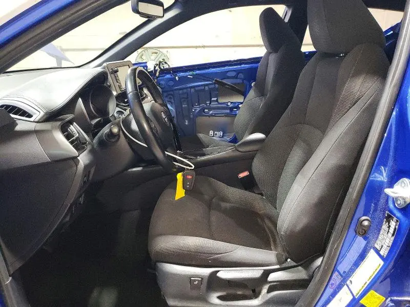 2018 TOYOTA C-HR XLE  