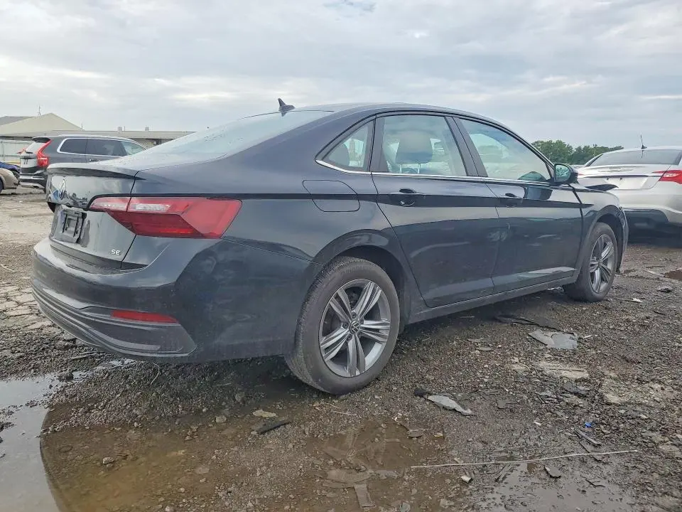 2024 VOLKSWAGEN JETTA SE  