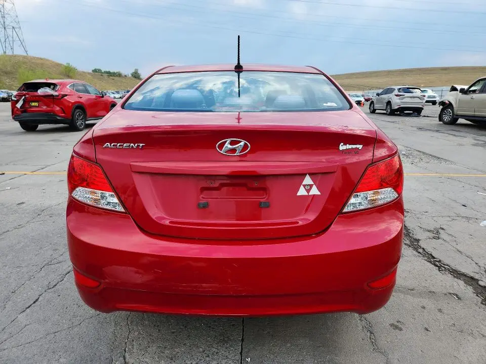 2012 HYUNDAI ACCENT GLS  
