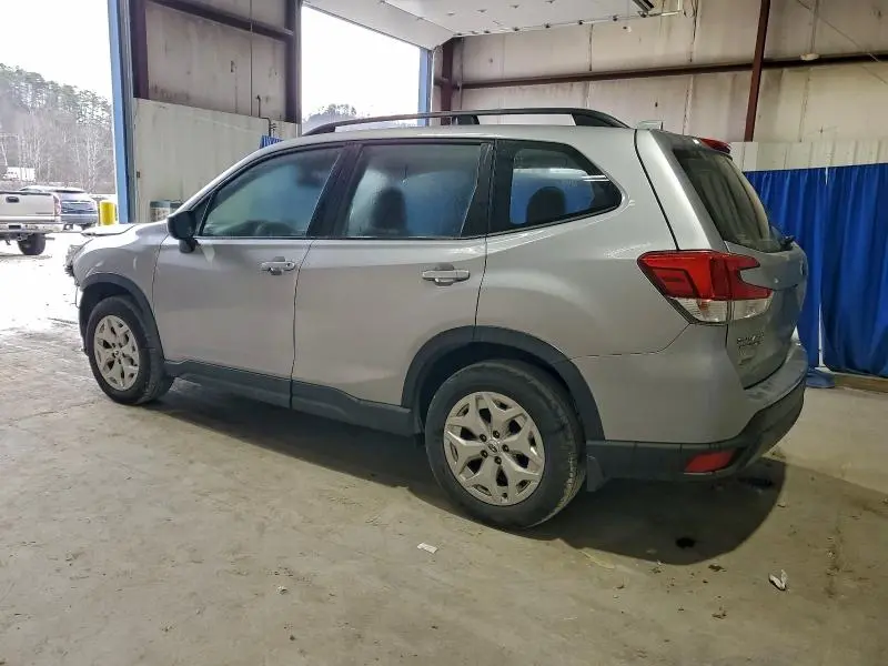 2021 SUBARU FORESTER   
