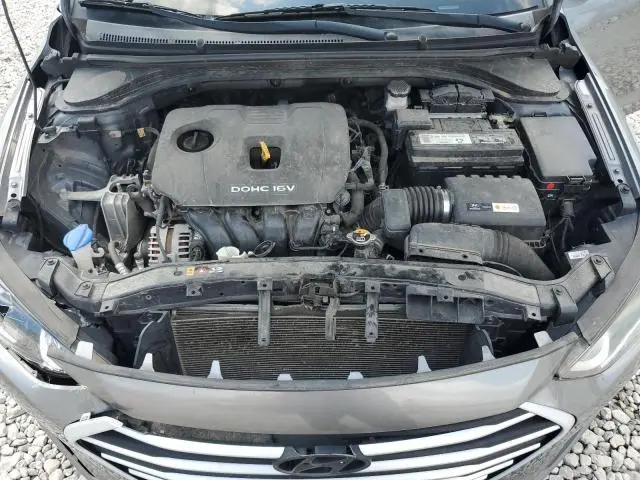 2018 HYUNDAI ELANTRA SE  