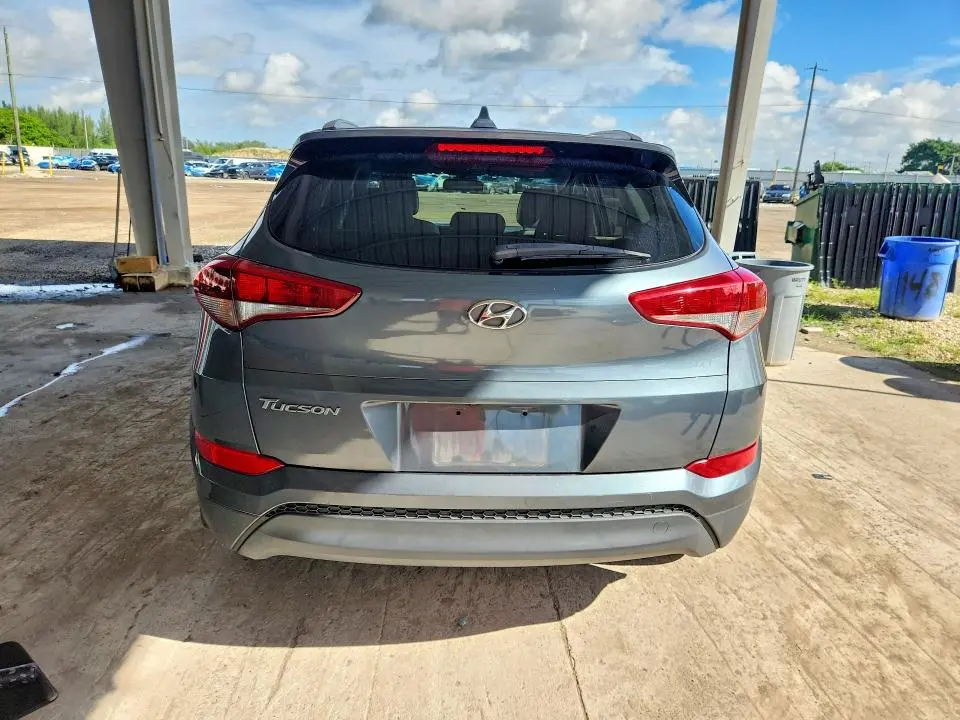 2018 HYUNDAI TUCSON SEL  