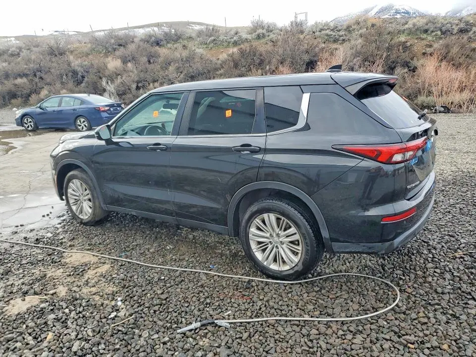 2022 MITSUBISHI OUTLANDER ES  