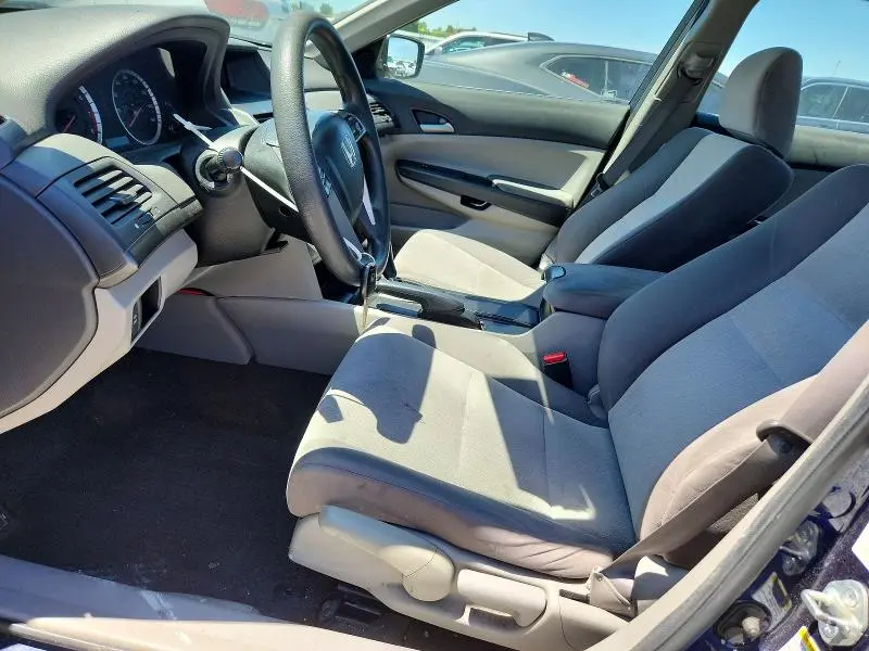 2010 HONDA ACCORD LX  