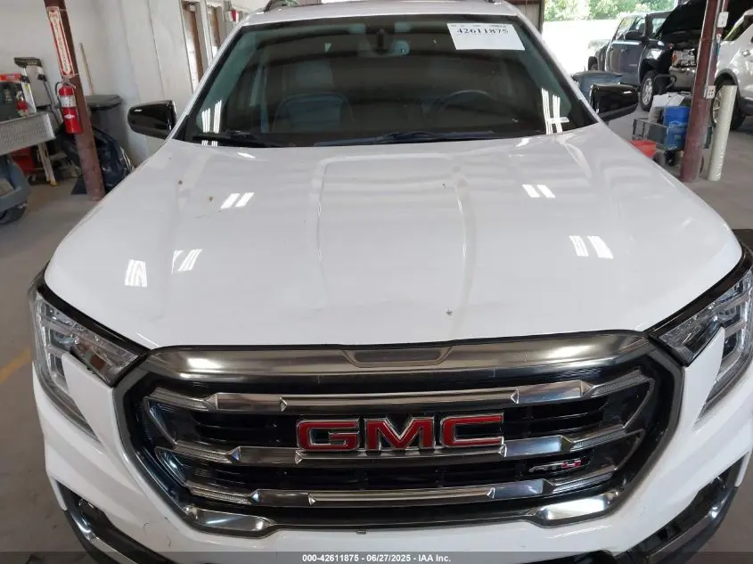 2022 GMC TERRAIN AWD AT4