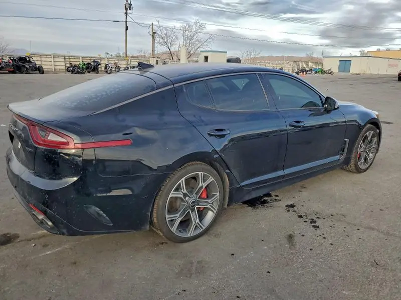 2020 KIA STINGER GT  