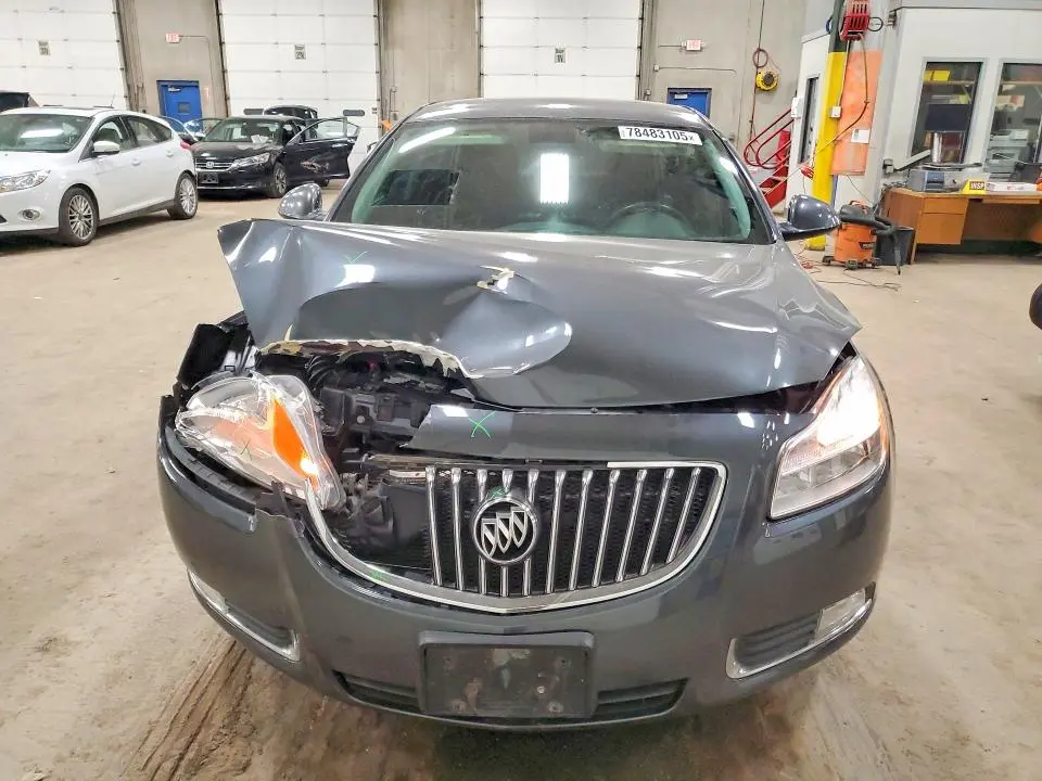 2011 BUICK REGAL CXL  
