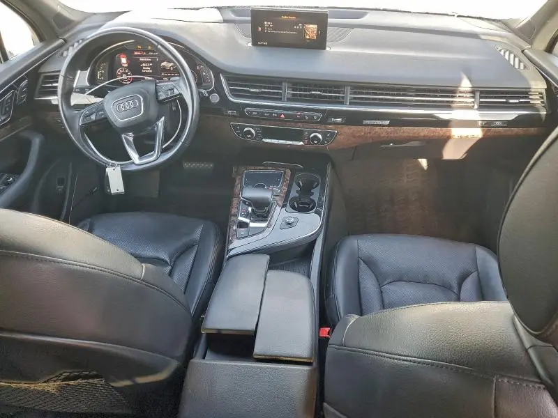 2017 AUDI Q7 PRESTIGE  