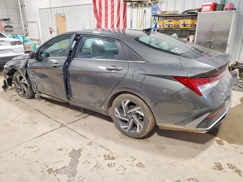 2024 HYUNDAI ELANTRA LIMITED  