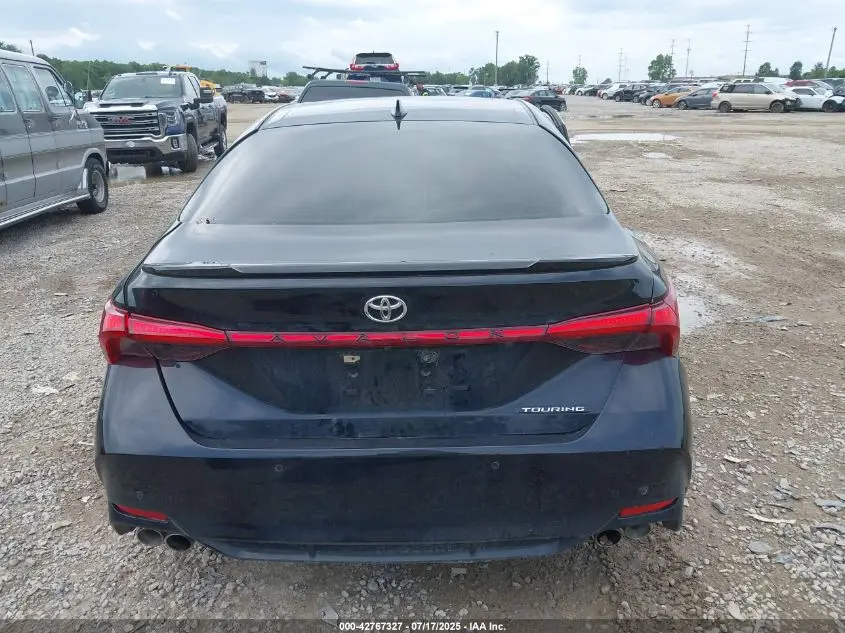 2022 TOYOTA AVALON TOURING