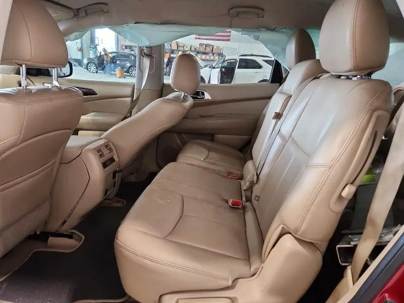 2015 NISSAN PATHFINDER SL  