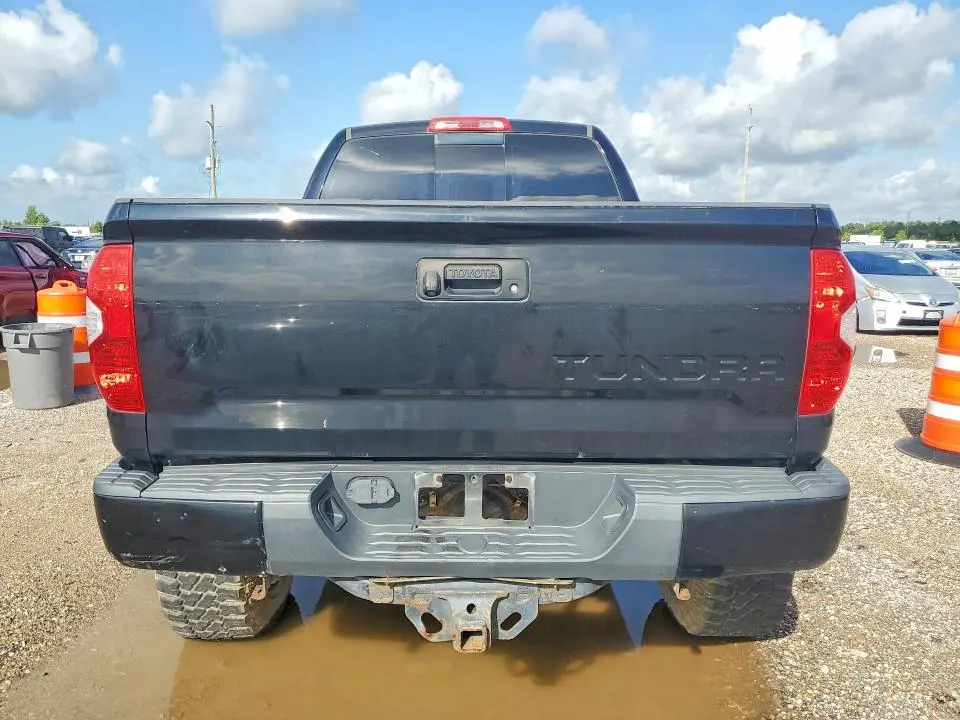 2014 TOYOTA TUNDRA SR5  
