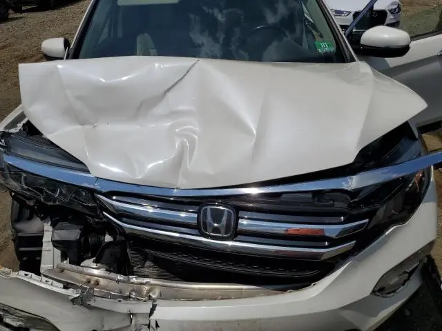 2017 HONDA PILOT ELITE  