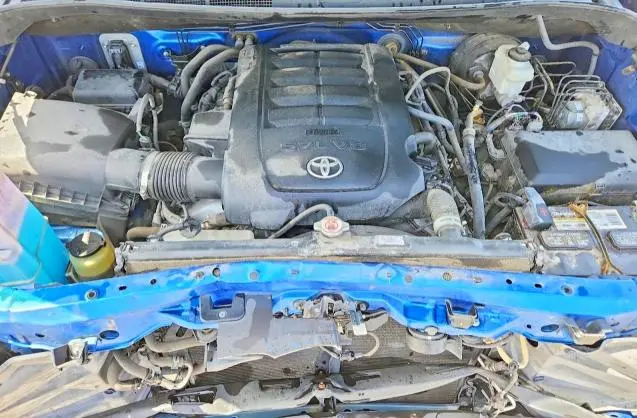 2018 TOYOTA TUNDRA CREWMAX SR5  