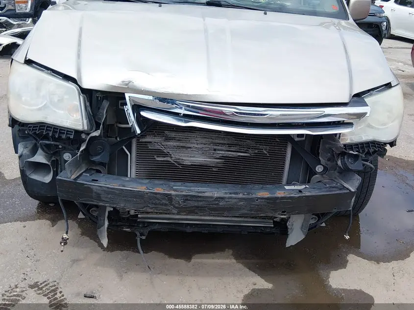 2014 CHRYSLER TOWN & COUNTRY TOURING