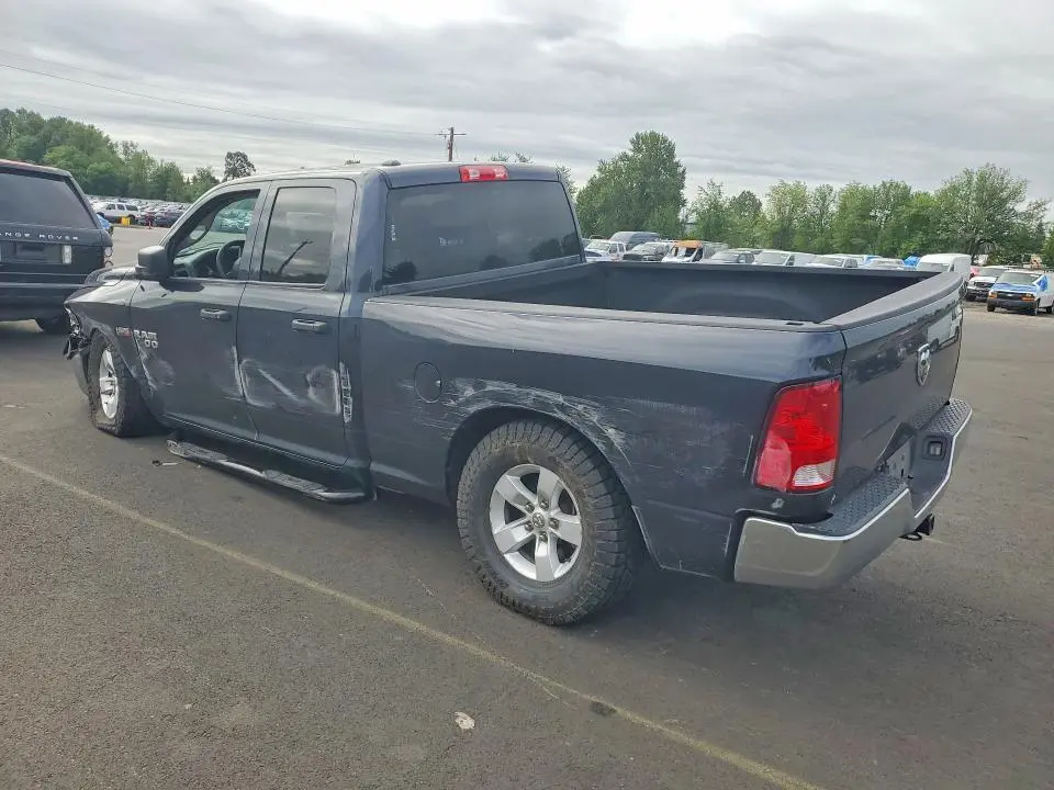 2015 RAM 1500 ST  