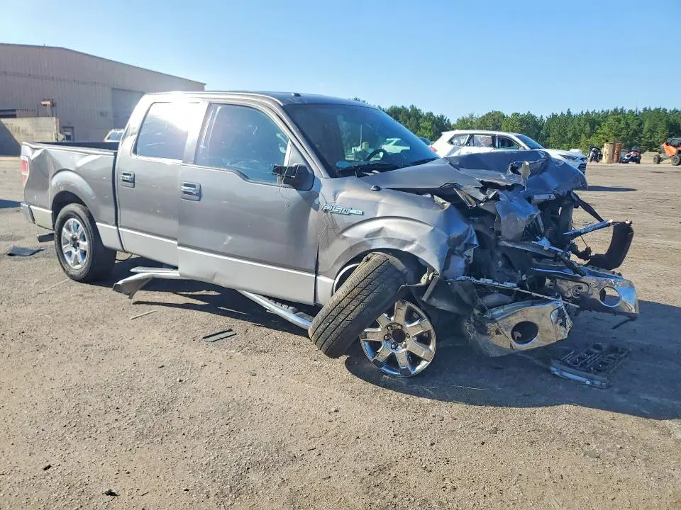 2013 FORD F150 SUPERCREW  