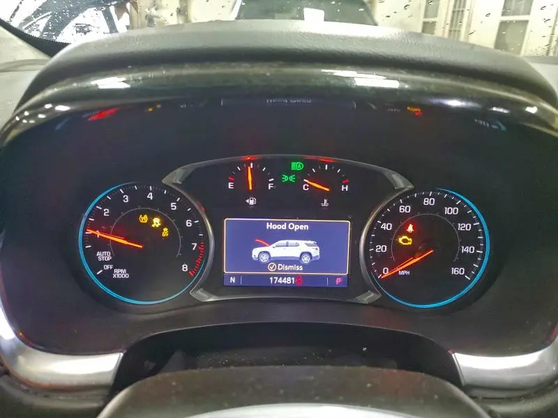 2020 CHEVROLET TRAVERSE LT  