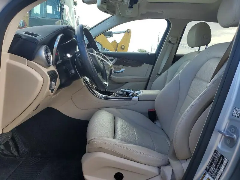 2017 MERCEDES-BENZ GLC 300  