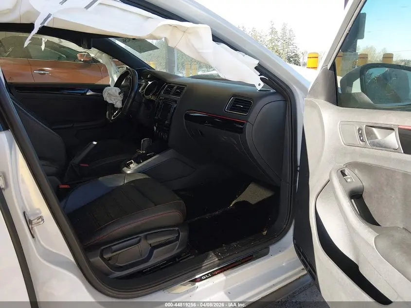 2017 VOLKSWAGEN JETTA GLI
