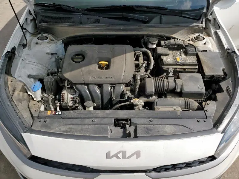 2022 KIA FORTE FE  