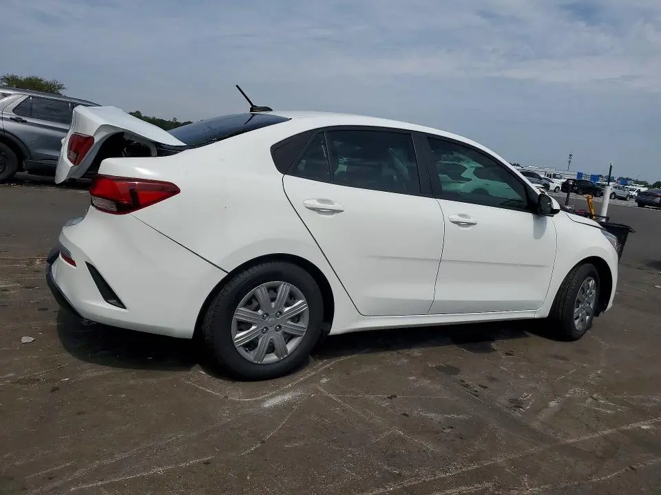 2023 KIA RIO S  