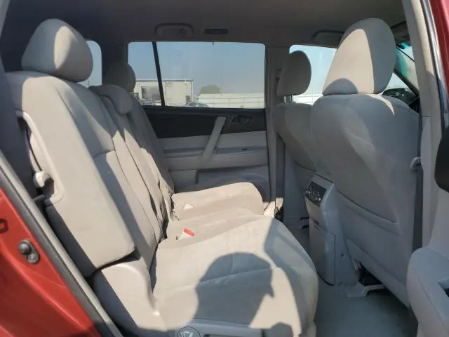 2010 TOYOTA HIGHLANDER   