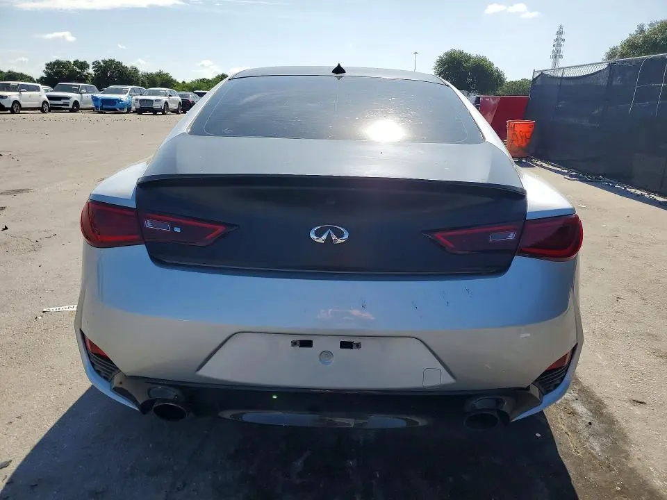 2019 INFINITI Q60 3.0T LUXE  