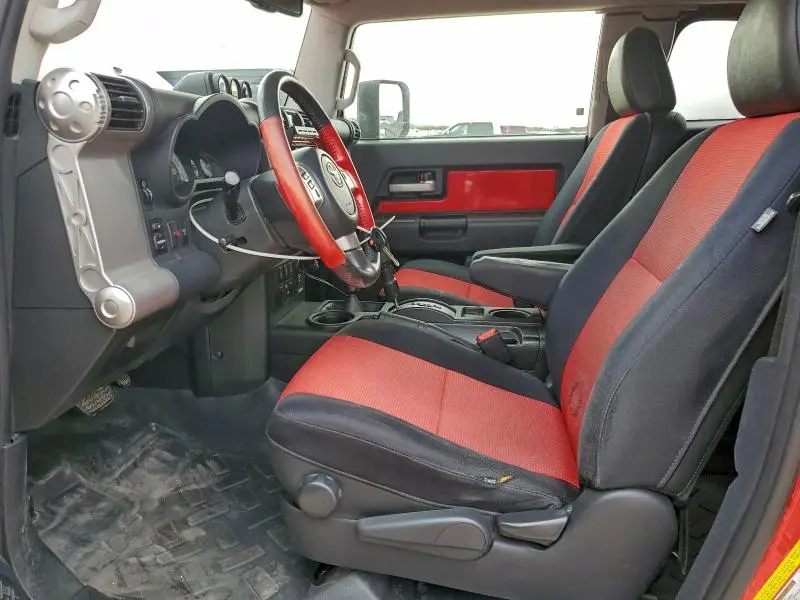 2012 TOYOTA FJ CRUISER   