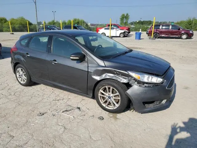 2017 FORD FOCUS SE  