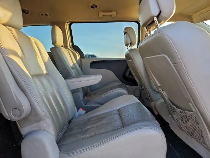 2013 CHRYSLER TOWN & COUNTRY TOURING  