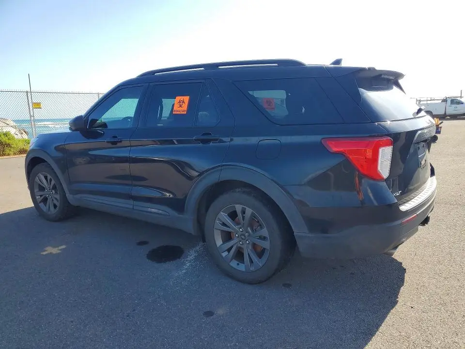 2021 FORD EXPLORER XLT  